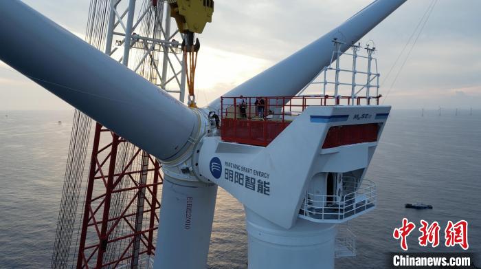中国首台12MW海上风机安装成功