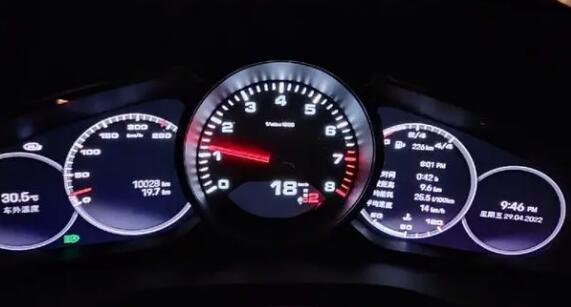 汽车速度表是平均速度还是瞬时速度